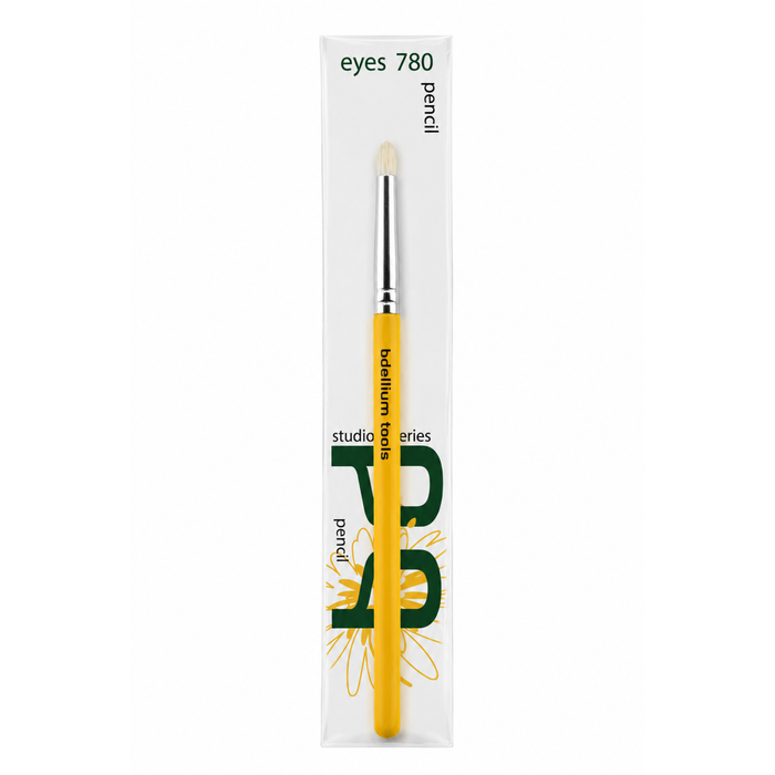 Brocha de ojos clásica tipo lápiz Studio 780 Pencil de Bdellium Tools con mango negro profesional.