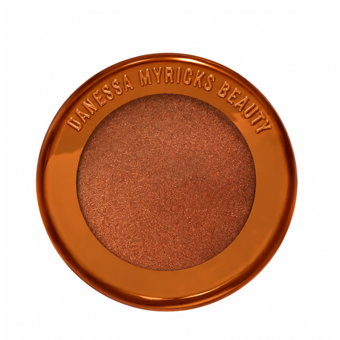 Iluminadores bálsamo en polvo Yummy Skin Blurring Balm Lowlighter Lowkey y Off The Grid juntos.