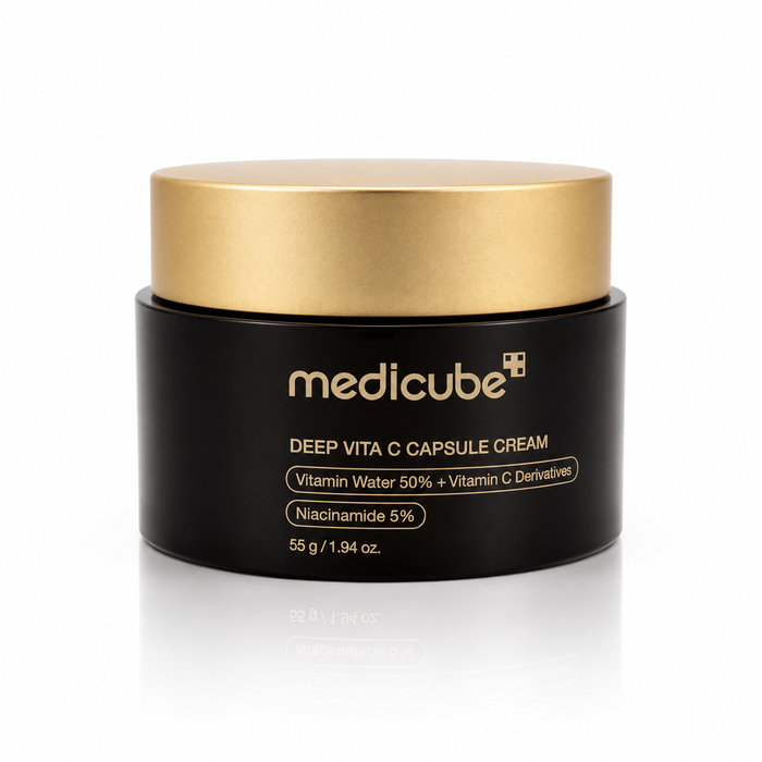 Envase de crema para rostro Deep Vita C Capsule Cream de la marca Medicube.