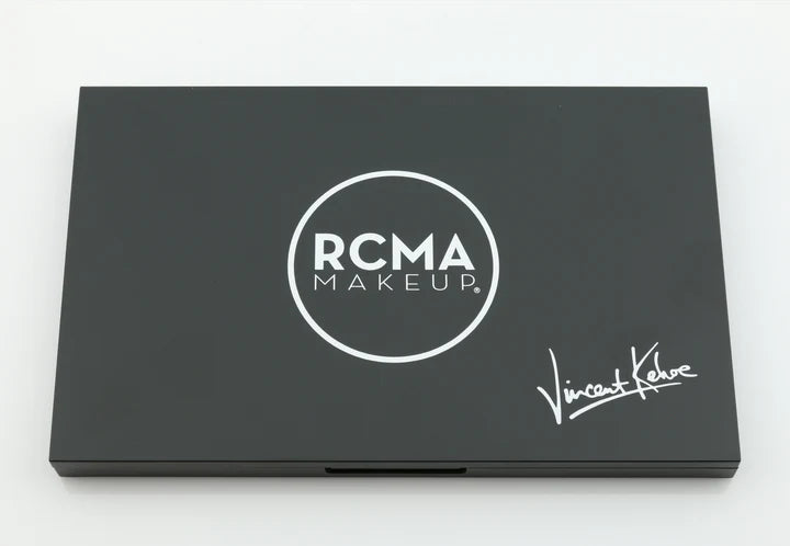 Presentación técnica del estuche profesional de la paleta RCMA.