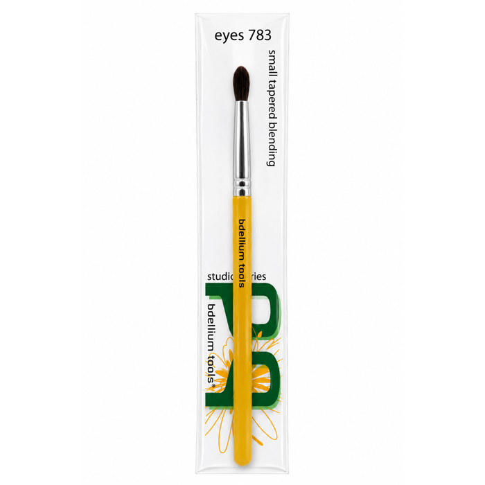 Pincel de ojos cónico y pequeño Studio 783 Small Tapered Blending de Bdellium Tools con mango negro alargado.