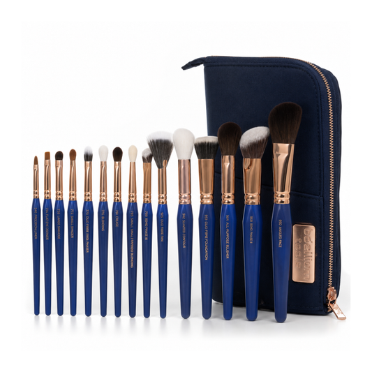 Primer plano de las cerdas sintéticas veganas ultra suaves y virola rose gold de las brochas Bdellium Tools.