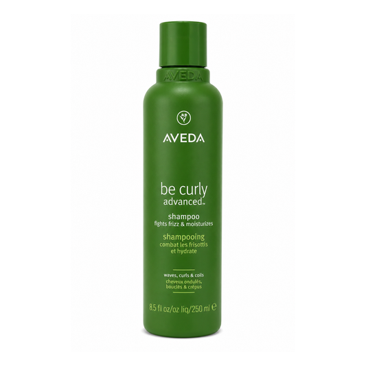 Be Curly Advanced Shampoo de Aveda en su envase.