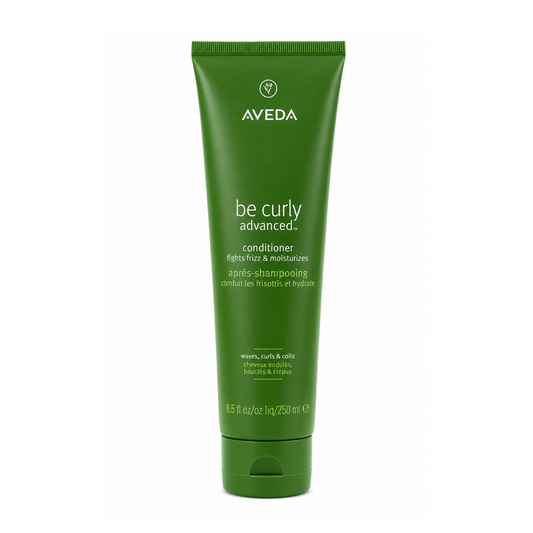 Be Curly Advanced Conditioner de Aveda en su envase.