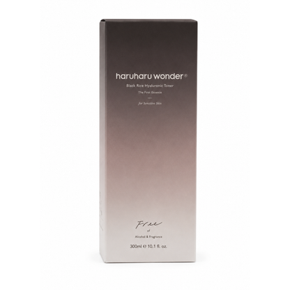 Detalle de la textura de Black Rice Hyaluronic Toner de Haruharu Wonder.