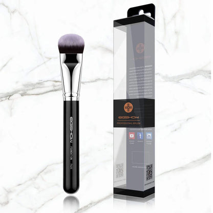 Presentación profesional de la brocha EIGSHOW F625 lista para un kit de maquillaje de alta gama.