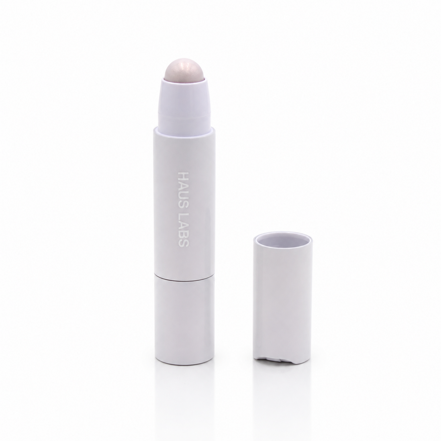 Iluminador Bio-Radiant Gel-Powder Highlighter Balm de Haus Labs tono Glassy Opal.
