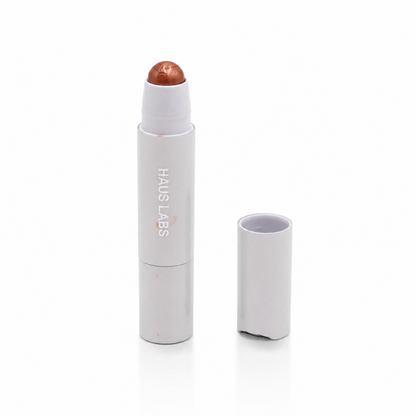 Iluminador Bio-Radiant Gel-Powder Highlighter Balm de Haus Labs tono Glassy Topaz.