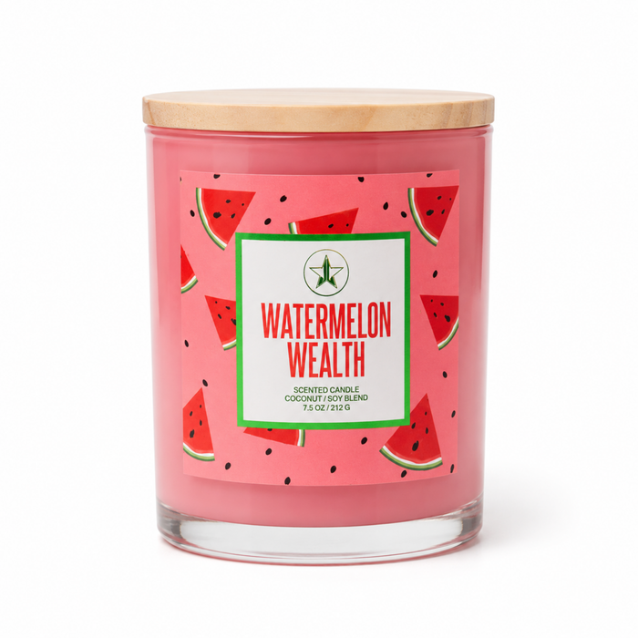 Watermelon Wealth Candle de Jeffree Star Cosmetics con tapa.