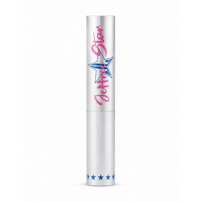 Labial gris con letras rosas y estrella azul.