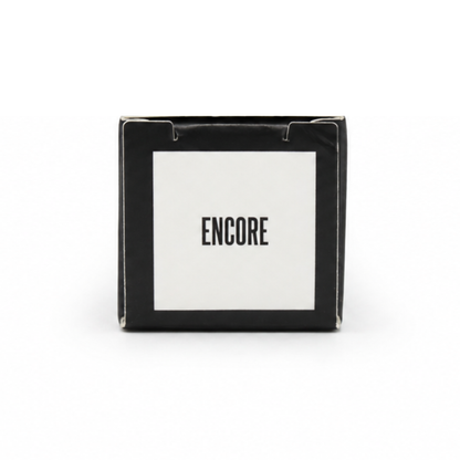 Empaque de producto de Jeffree Star Cosmetics que dice Encore.
