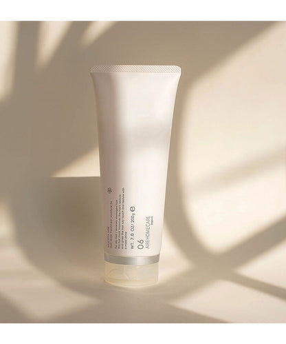 Textura rica y envolvente de la mascarilla de nutricion profunda.