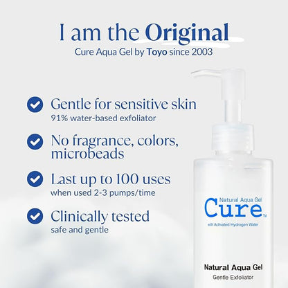 Aplicación del Natural Aqua Gel Cure sobre el rostro para exfoliar.