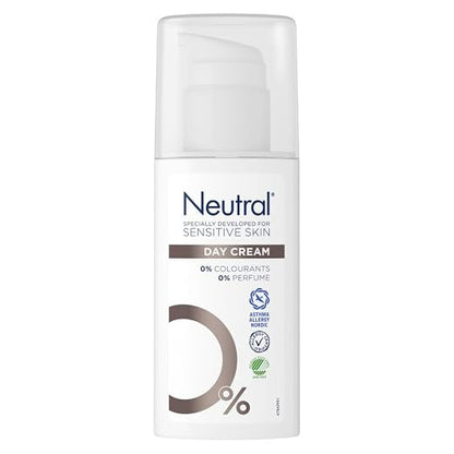 Frasco dosificador de la crema hidratante Neutral Day Cream para pieles sensibles.