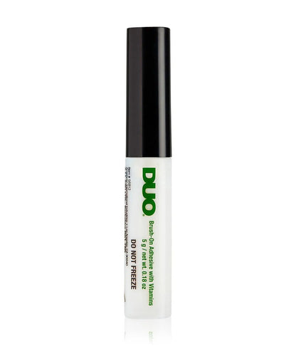 Adhesivo para pestañas postizas DUO Brush-On Clear con Vitaminas en tono transparente