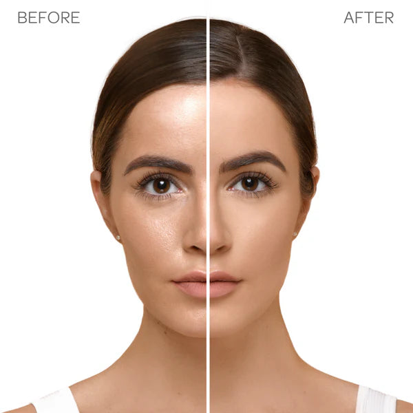 Imagen comparativa de una modelo mostrando cómo la prebase Perfection Primer minimiza la apariencia de poros y suaviza la piel.