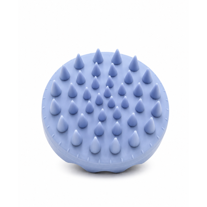 Detalle de las cerdas y el diseño ergonómico de Scalp Brush Super Cool de Mentología.