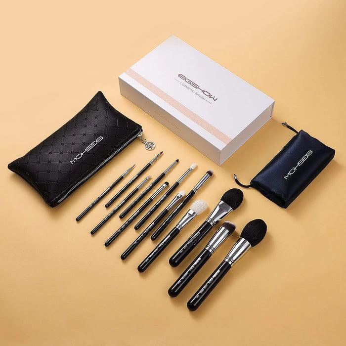 Set de 15 brochas profesionales Master Series Bright Silver con acabado plateado de EIGSHOW.