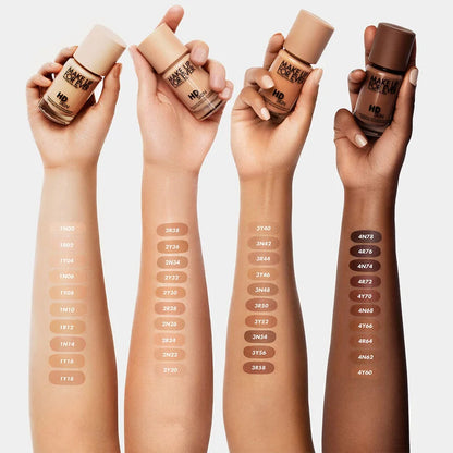 Frasco profesional de la base HD Skin Undetectable Longwear Foundation tono 1R02.