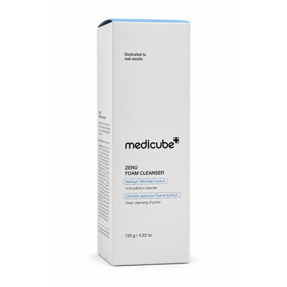 Detalle de la textura de Zero Foam Cleanser de Medicube.